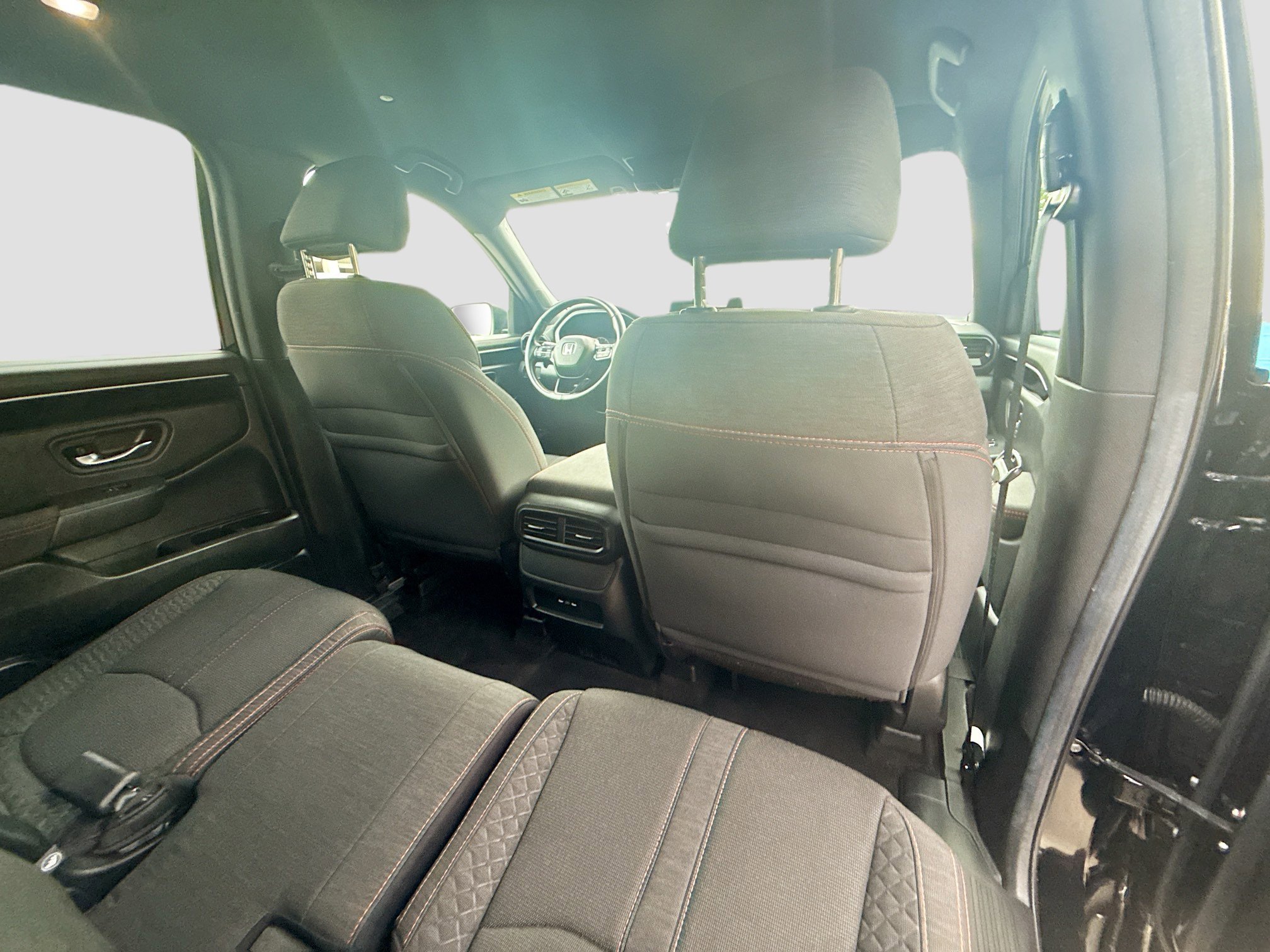 2025 Honda Pilot Sport - Photo 29