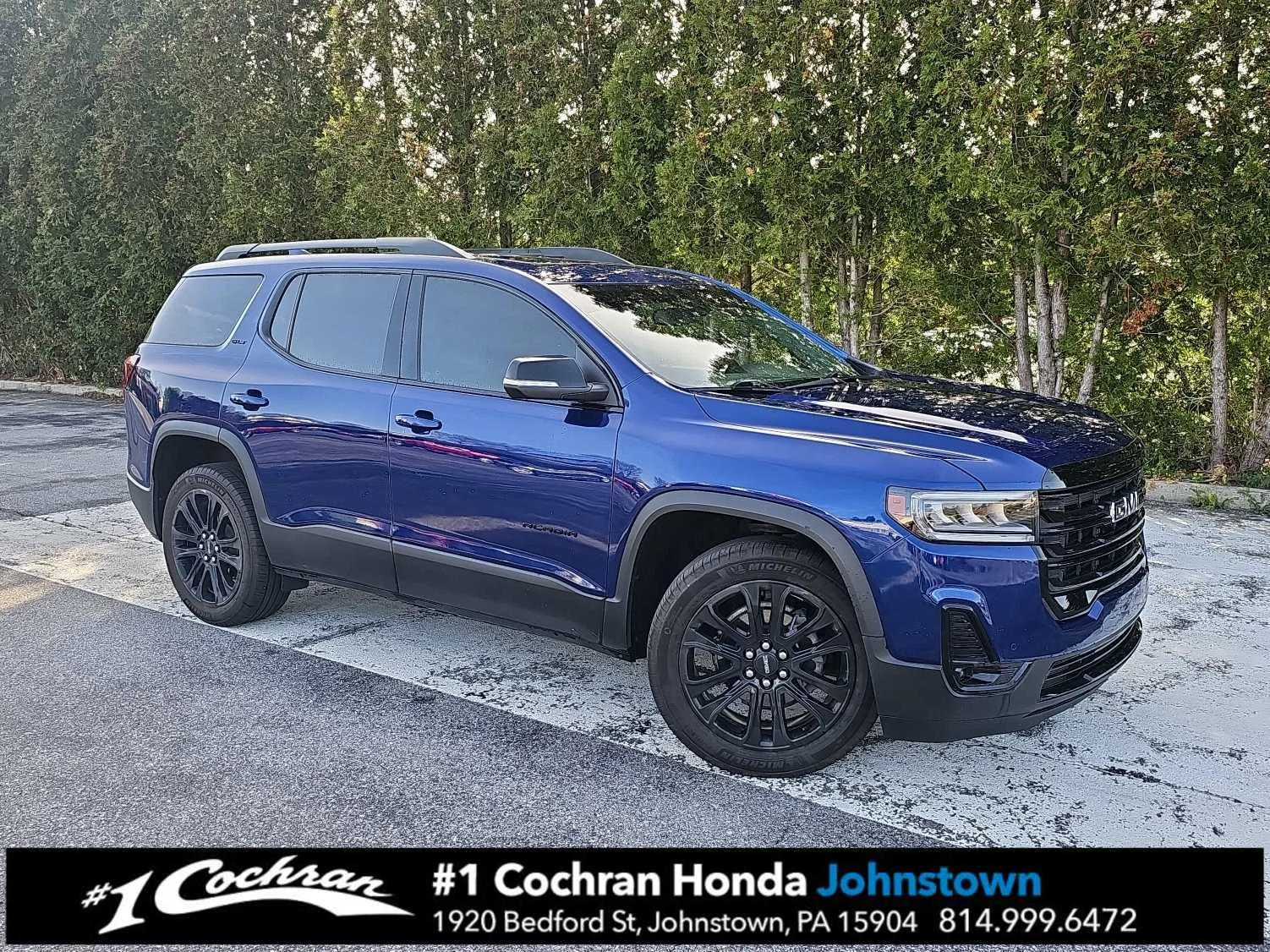 2023 GMC Acadia SLT