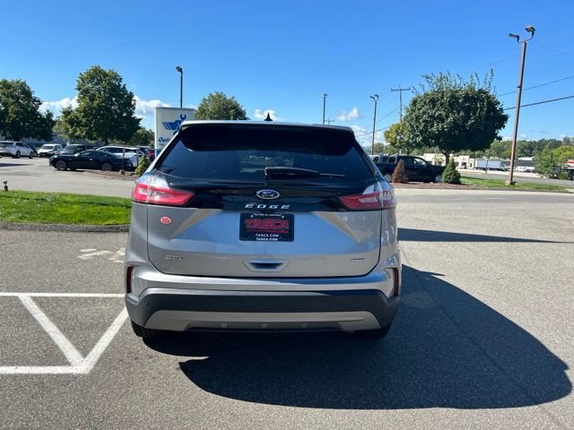 Used 2024 Silver Metallic Ford SEL image 6
