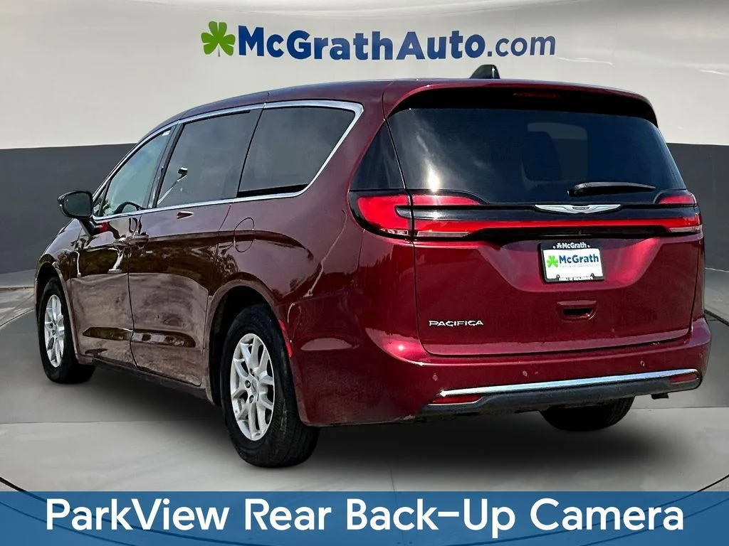 Used 2023 Red Chrysler Touring L image 5