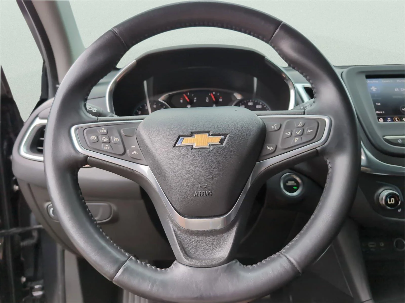 Used 2022 Iron Gray Metallic Chevrolet LT image 23
