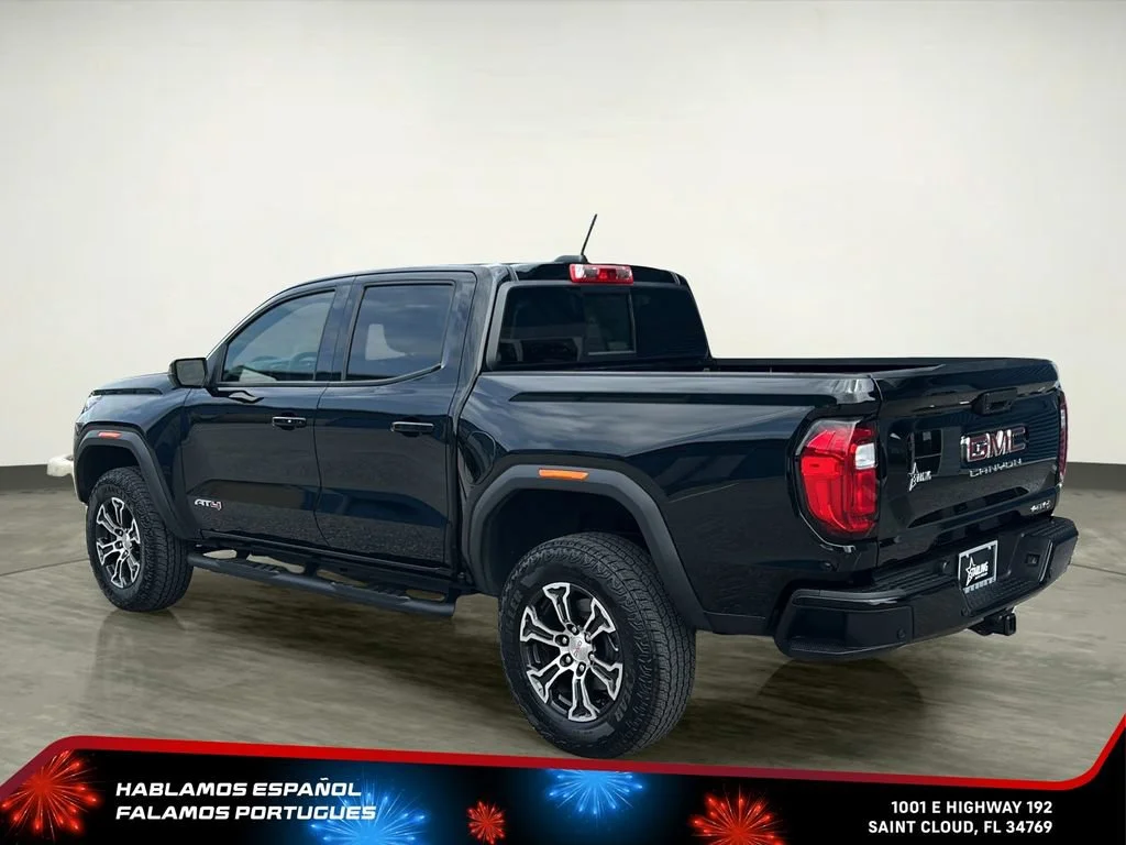 Used 2025 Onyx Black GMC AT4 image 4
