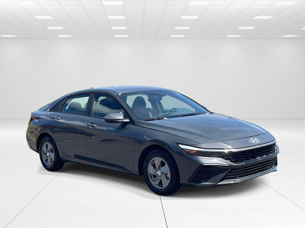 New 2026 Gray Hyundai SE image 1