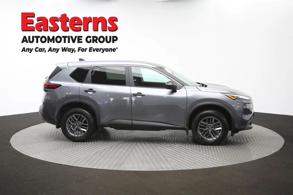 Used 2023 Gray Nissan S image 45