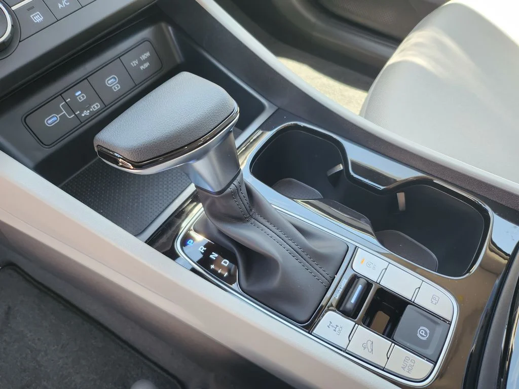 New 2026 Silver Hyundai SE image 26