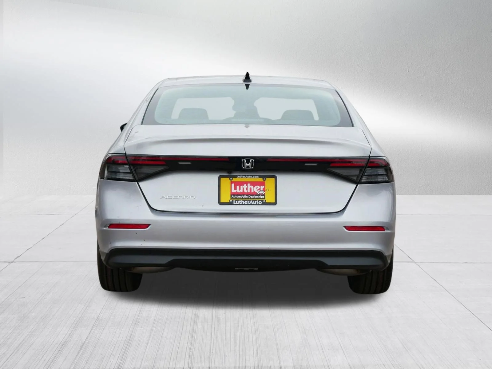 New 2026 Solar Silver Metallic Honda SE image 6