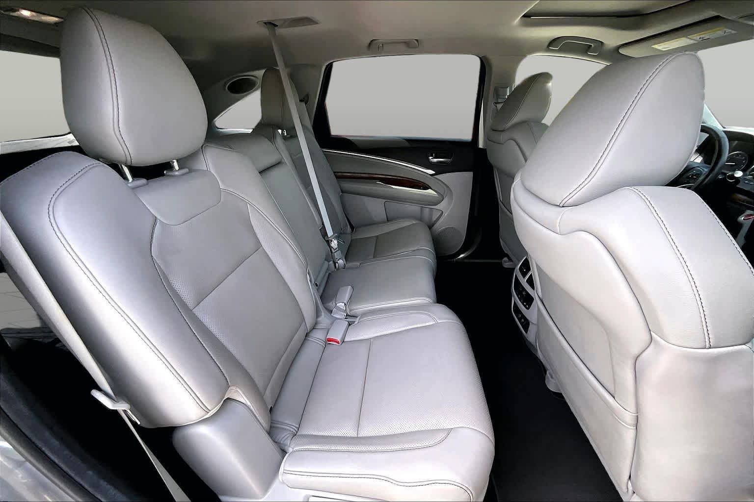 Used 2020 Lunar Silver Metallic Acura w/Technology Pkg image 20