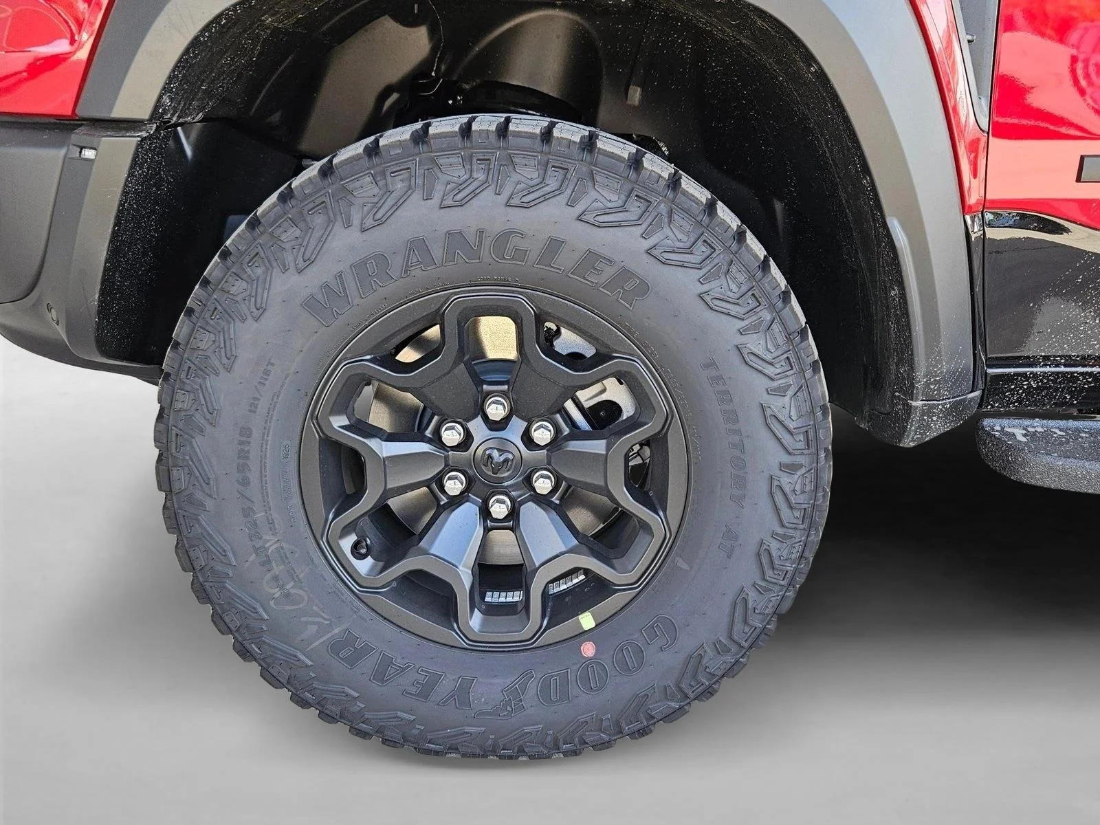 New 2026 Molten Red Pearl-Coat Exterior Paint RAM RHO image 10