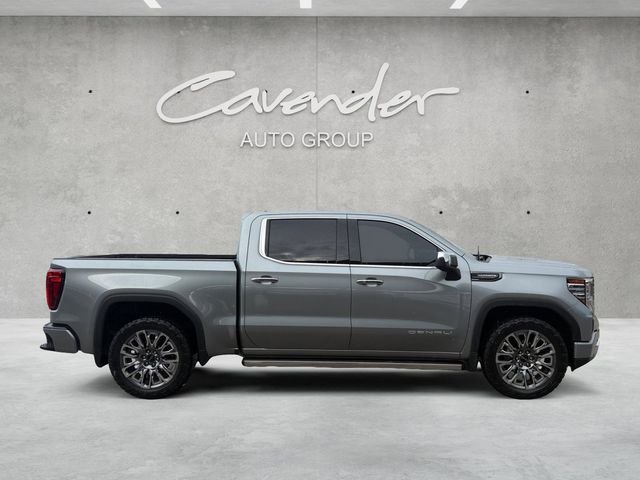 Used 2025 Silver GMC Denali Ultimate image 17