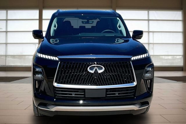 Used 2026 Black INFINITI LUXE image 3