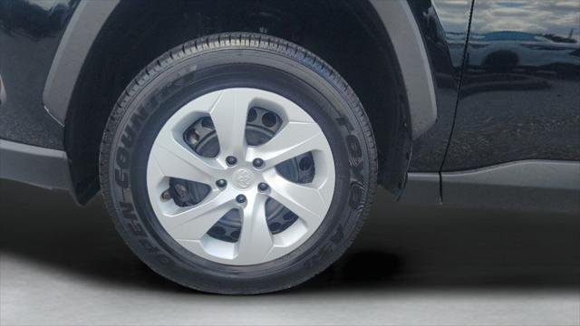 Certified Used 2025 MIDNIGHT BLACK METALLIC Toyota  image 24