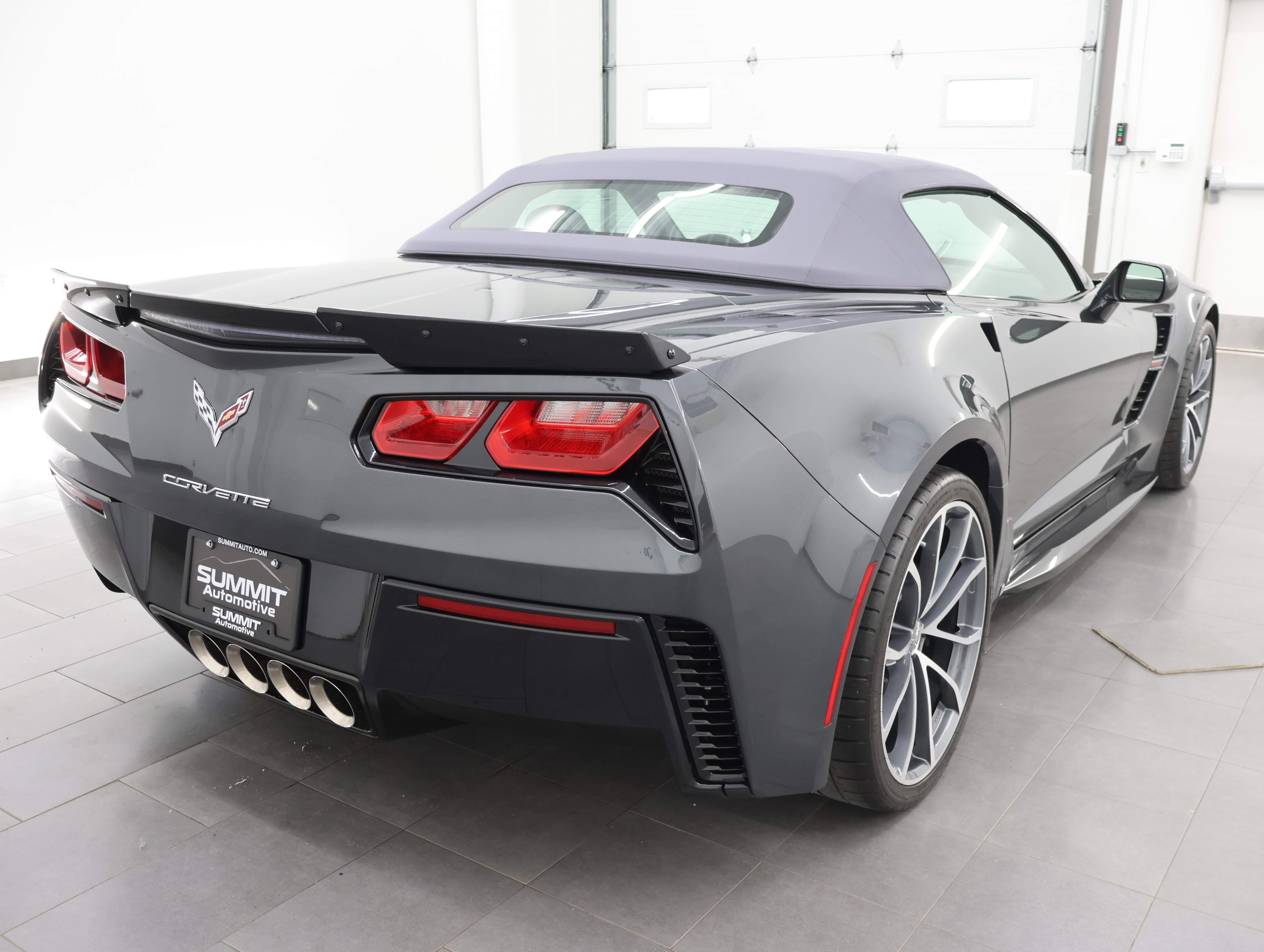 Used 2017 Watkins Glen Gray Metallic Chevrolet Grand Sport 1LT: GRAND SPORT-1LT-POWER TOP CONVERTIBLE-AUTO-MAGNETIC RIDE-BACKUP CAM image 5