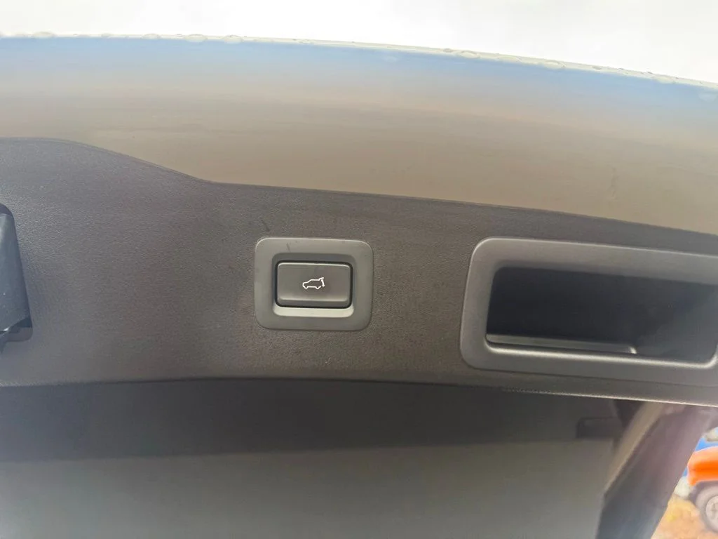 Certified Used 2025 Beige Mazda 2.5 Carbon Turbo image 45