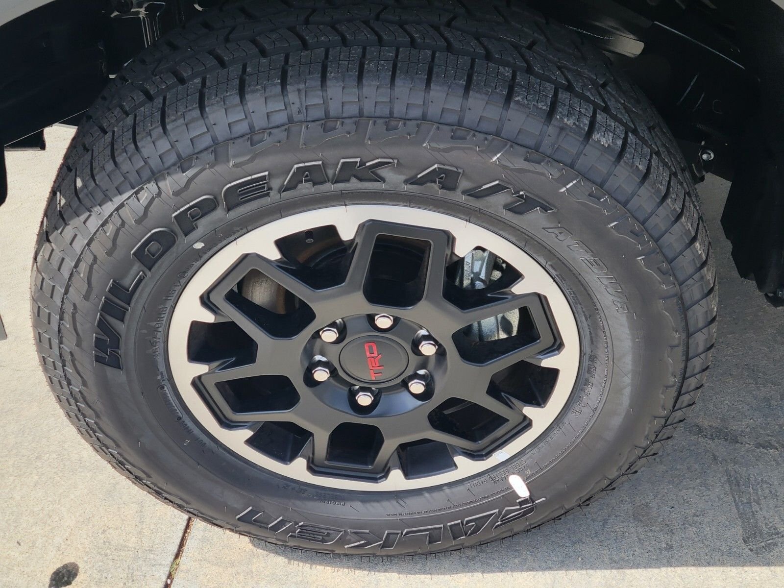 2025 Toyota Tacoma TRD Off Road - Photo 7