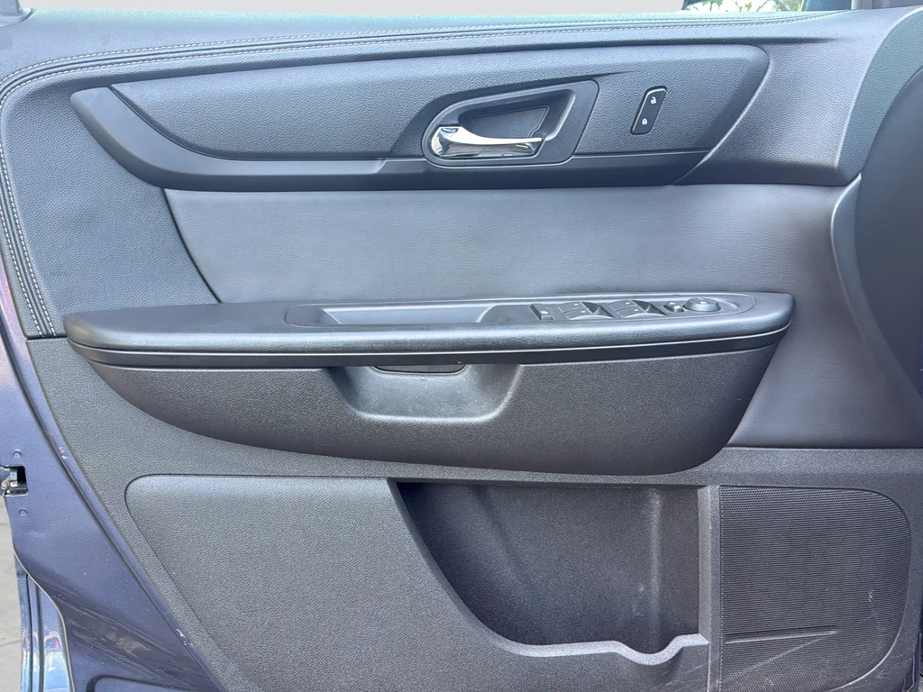 Used 2013 Blue Chevrolet LT image 18