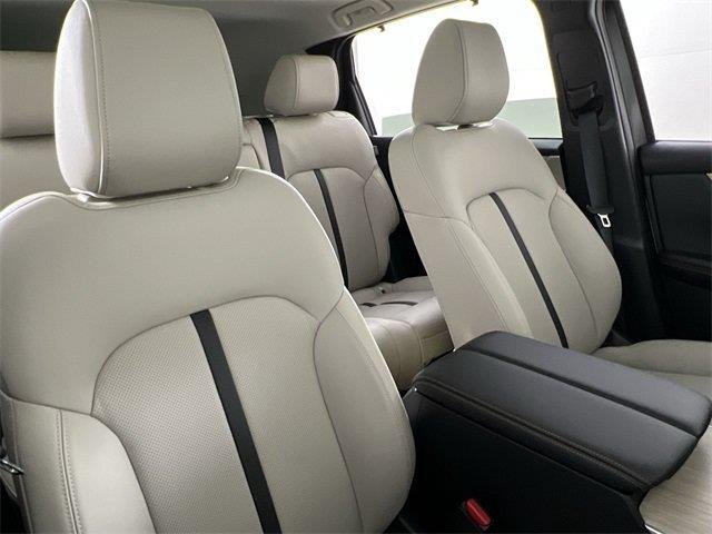 2026 Mazda CX-90 Premium Package - Photo 24