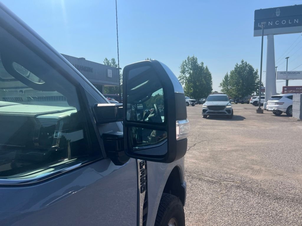 Used 2026 Gray Ford Platinum image 22