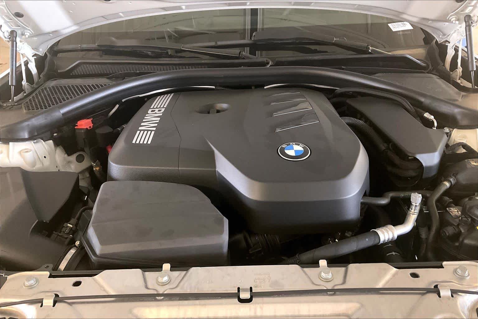 New 2026 Alpine White BMW 330i NA image 16