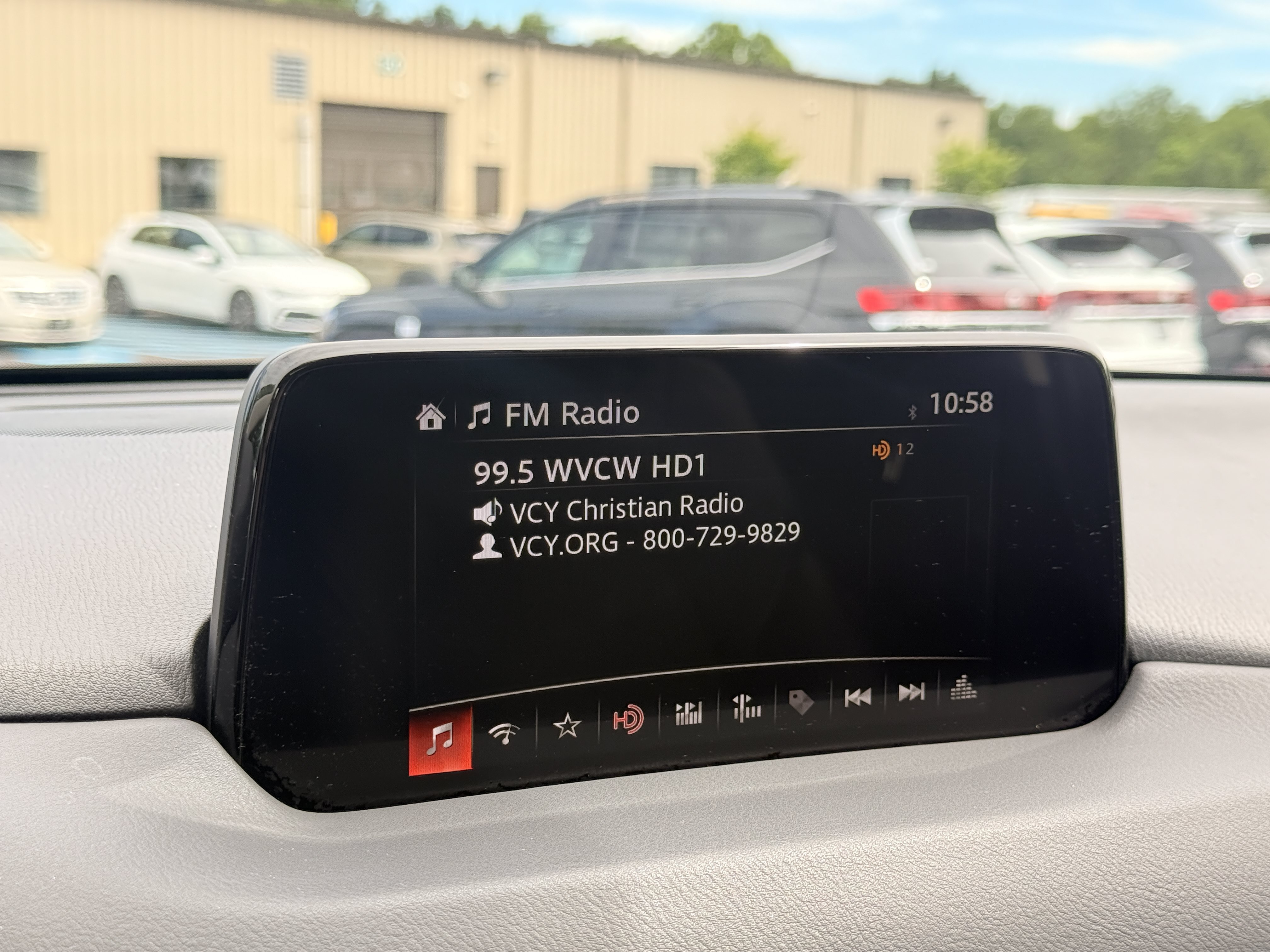 Used 2018 Machine Gray Metallic Mazda Touring image 20