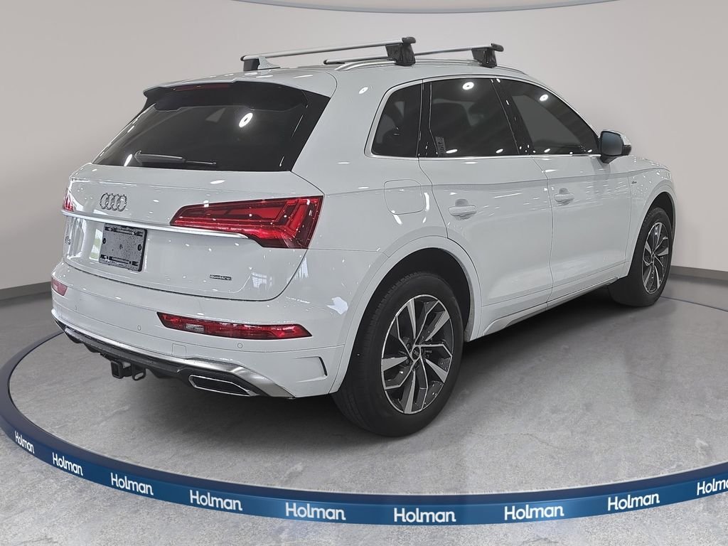 Used 2024 Glacier White Audi 45 S line Premium Plus image 5