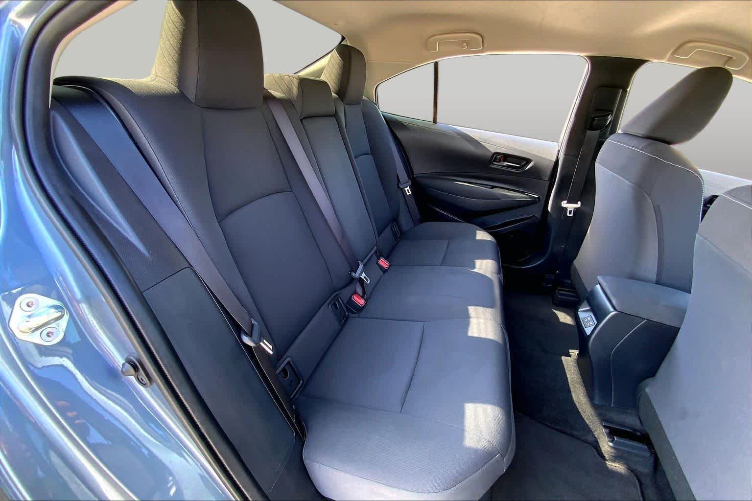 Used 2026 Celestite Toyota Hybrid LE image 19
