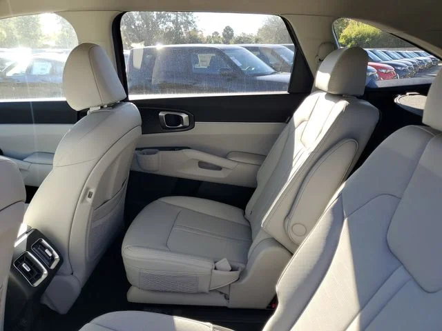 New 2025 Dawning Red Kia EX image 25