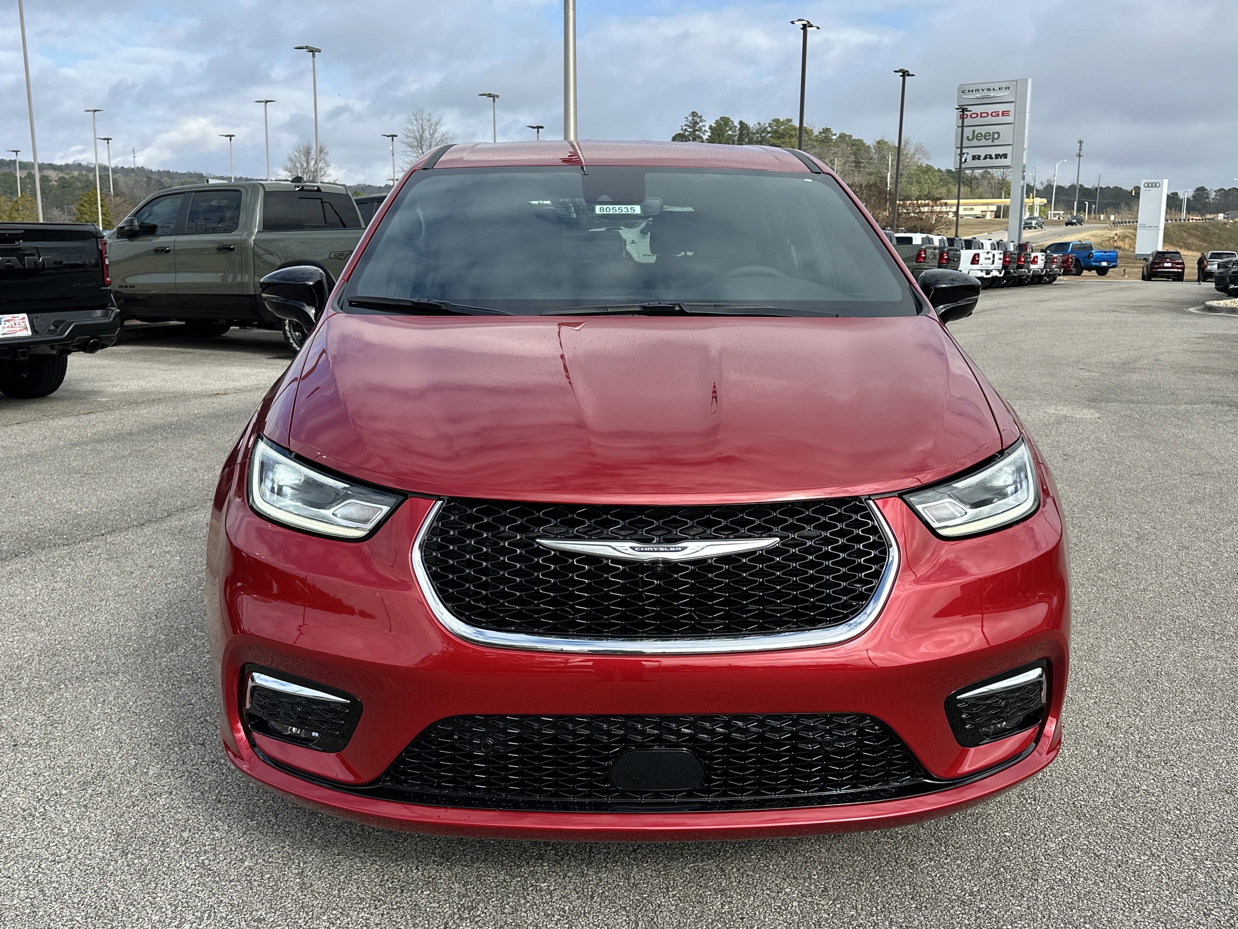 Vehicle Image 2