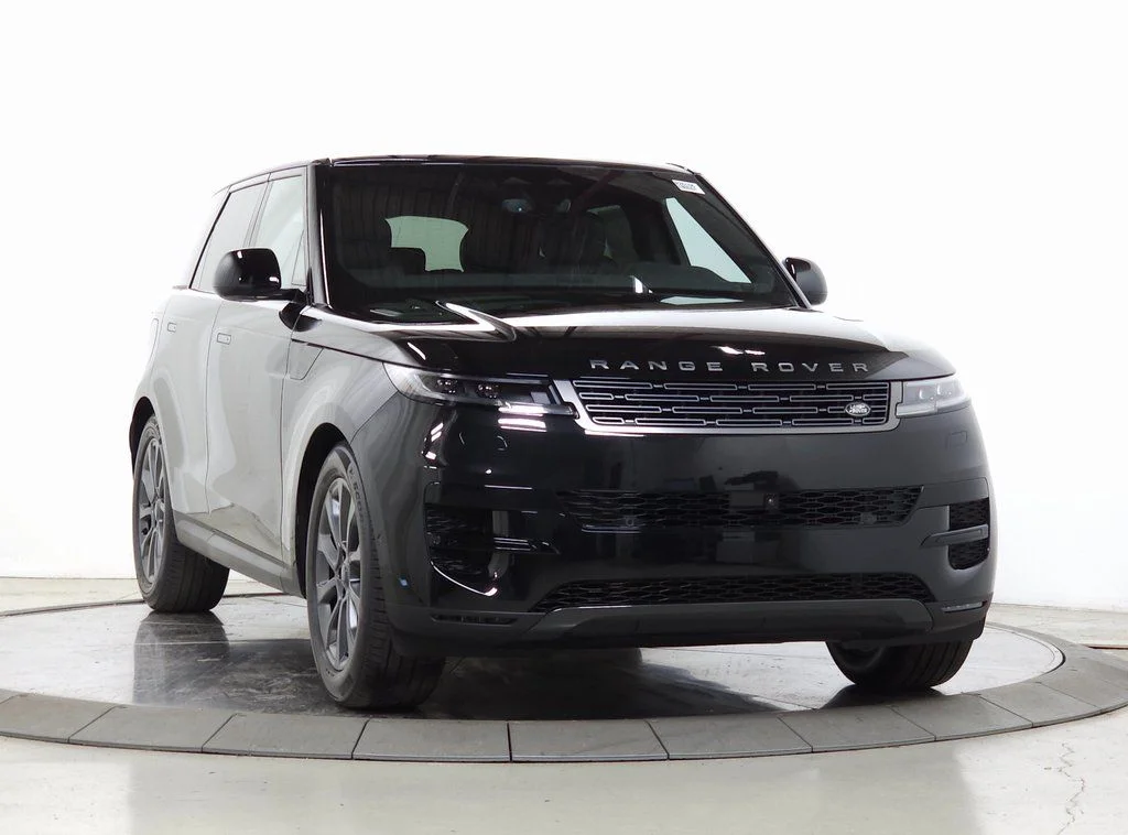 New 2026 Santorini Black Land Rover SE image 9