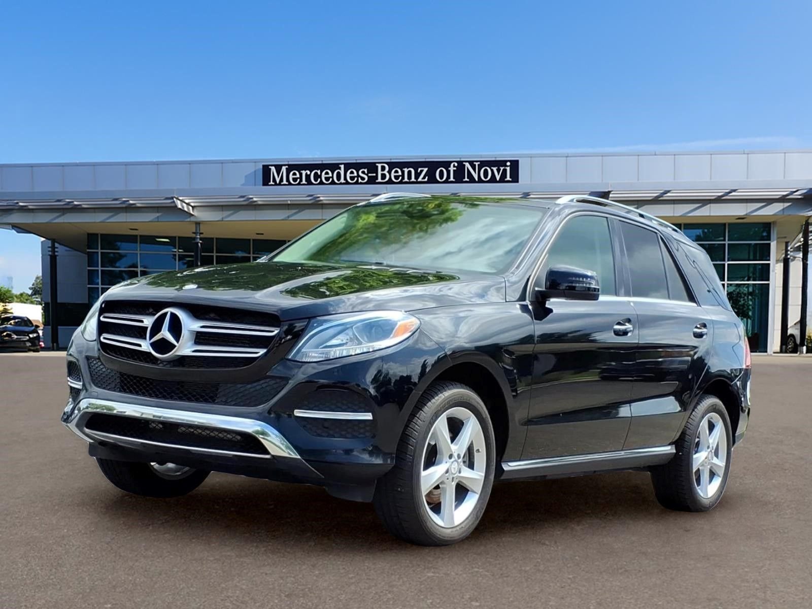 Used 2016  Mercedes-Benz GLE 350 image 1