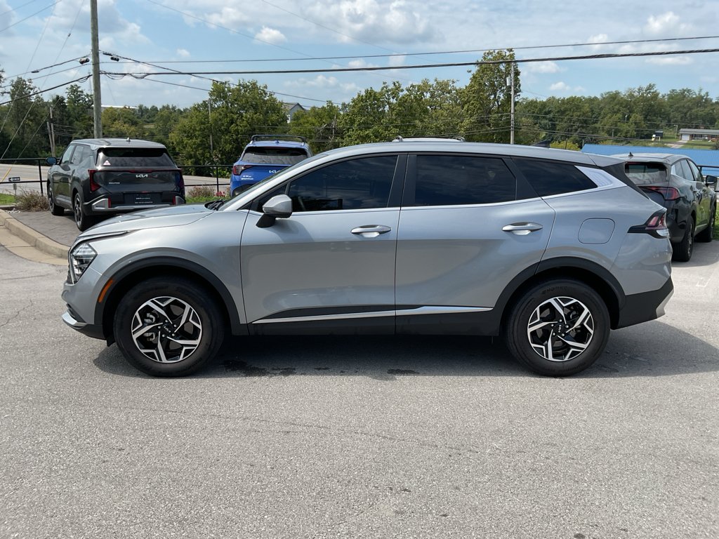 Certified Used 2025 Steel Gray Kia LX image 6