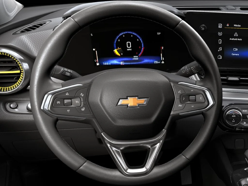 2026 Chevrolet Trax LT - Photo 8