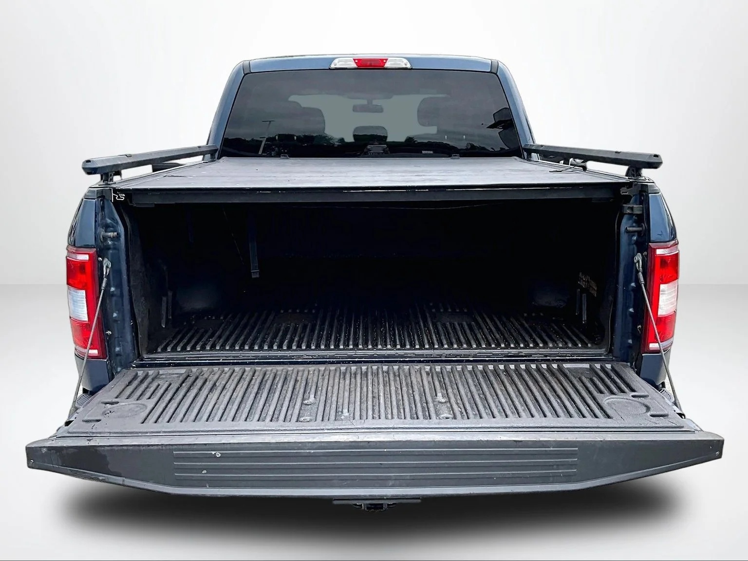 Used 2019 Blue Ford XLT image 19