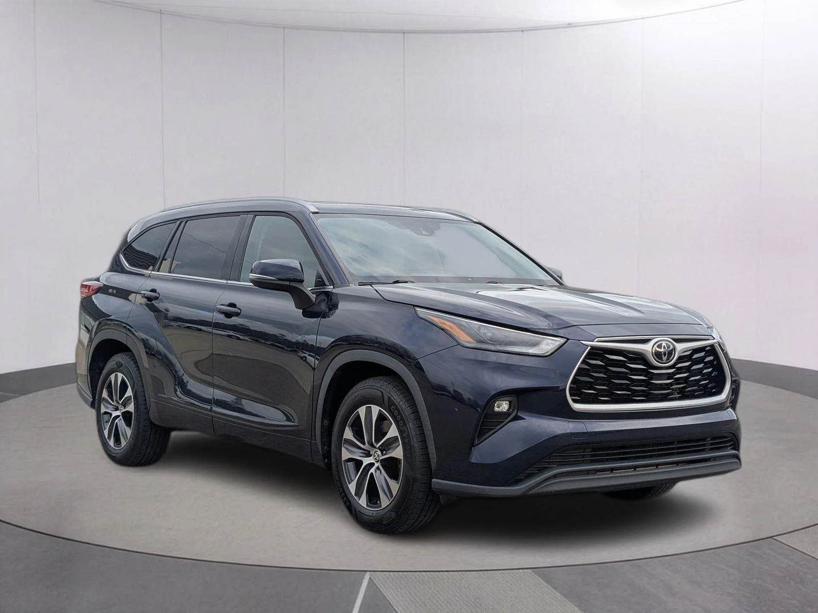 Used 2022 Blueprint Toyota XLE image 7