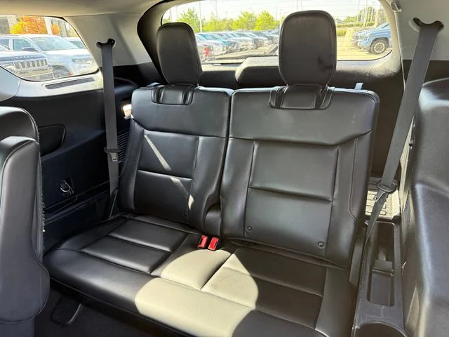 Used 2021 Oxford White Ford XLT image 33