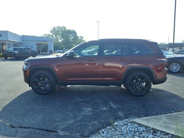 Used 2026 Red Jeep Limited image 4