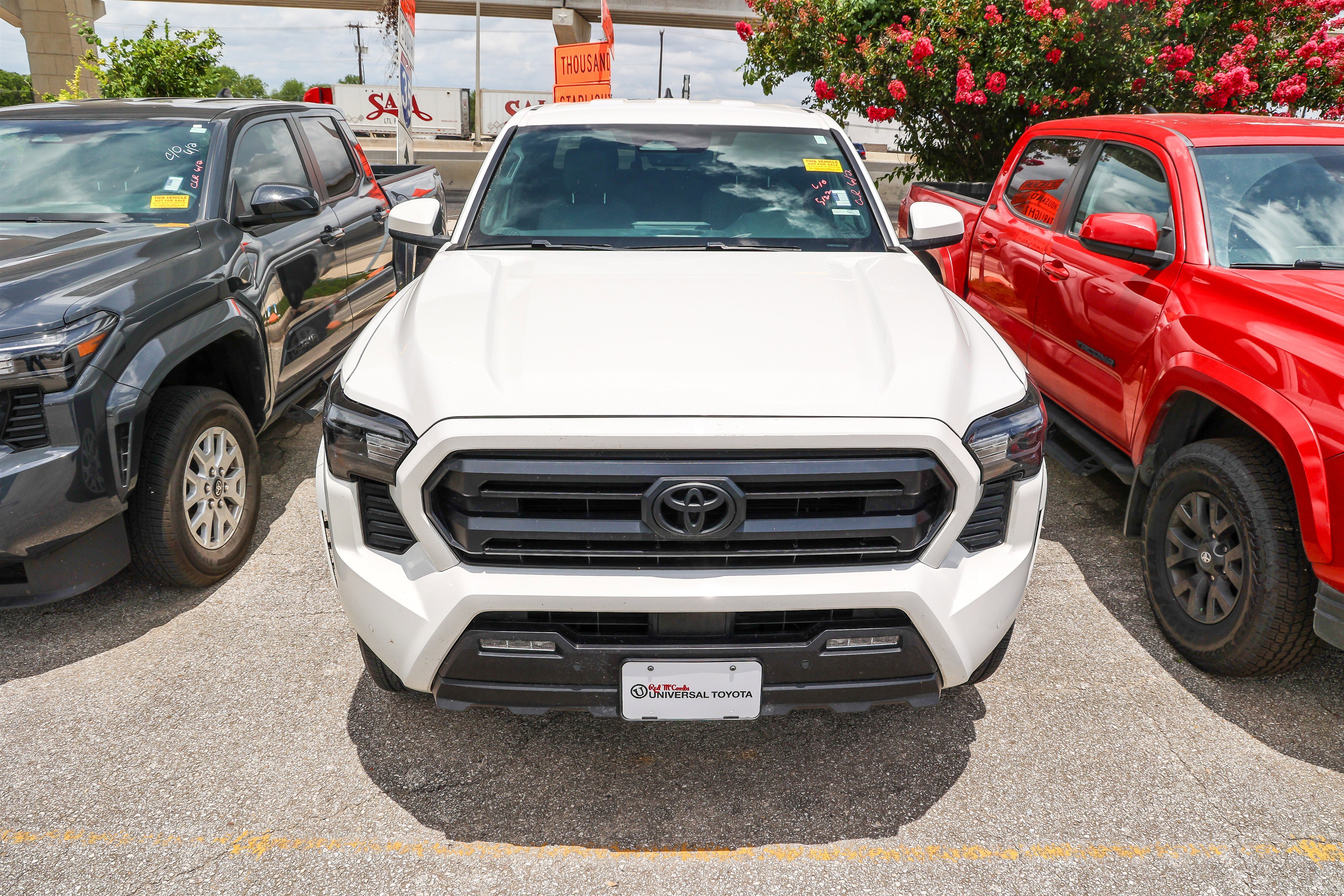 Used 2024 ICE CAP Toyota Limited image 4