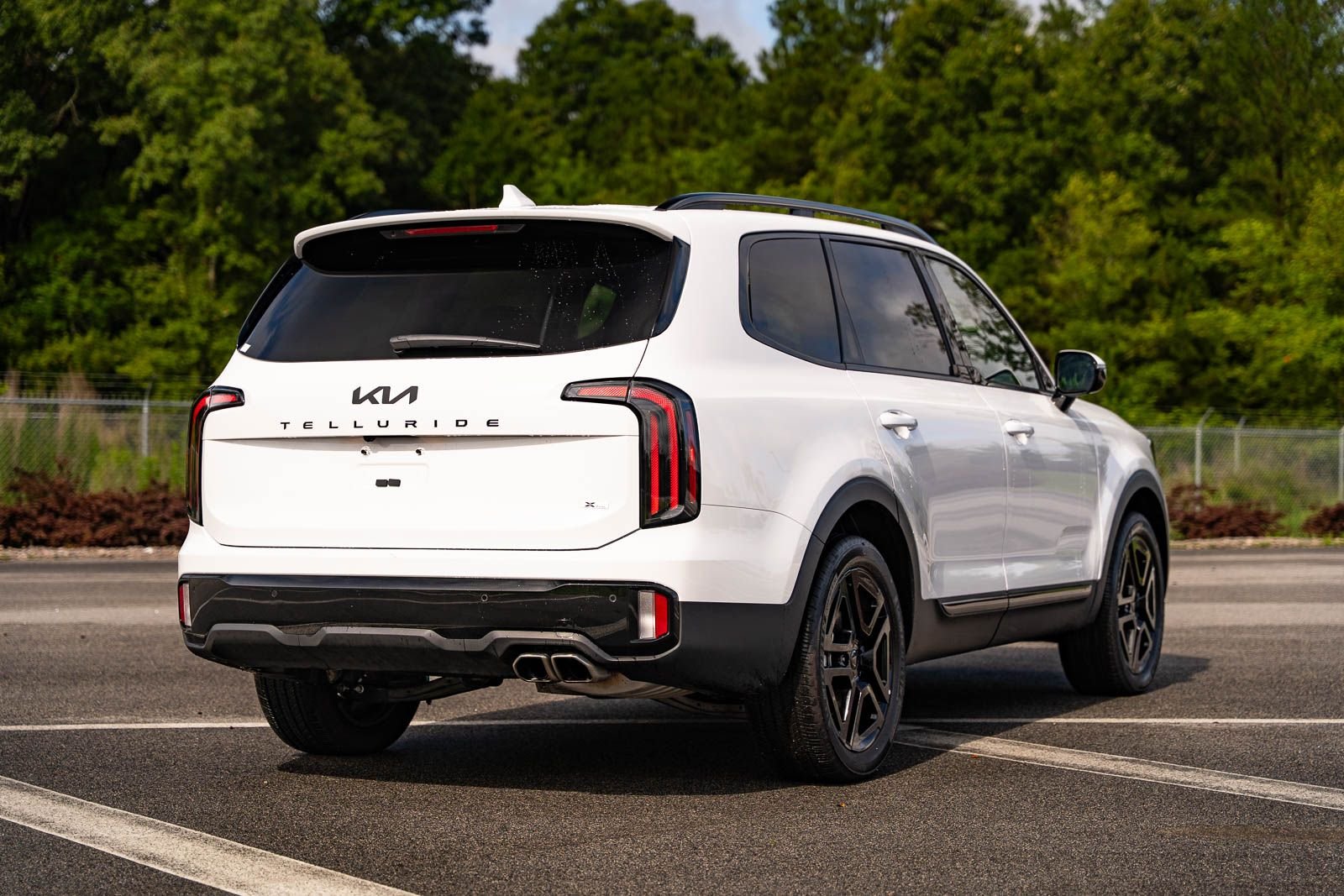 Used 2025 White Kia SX-Prestige X-Line image 6