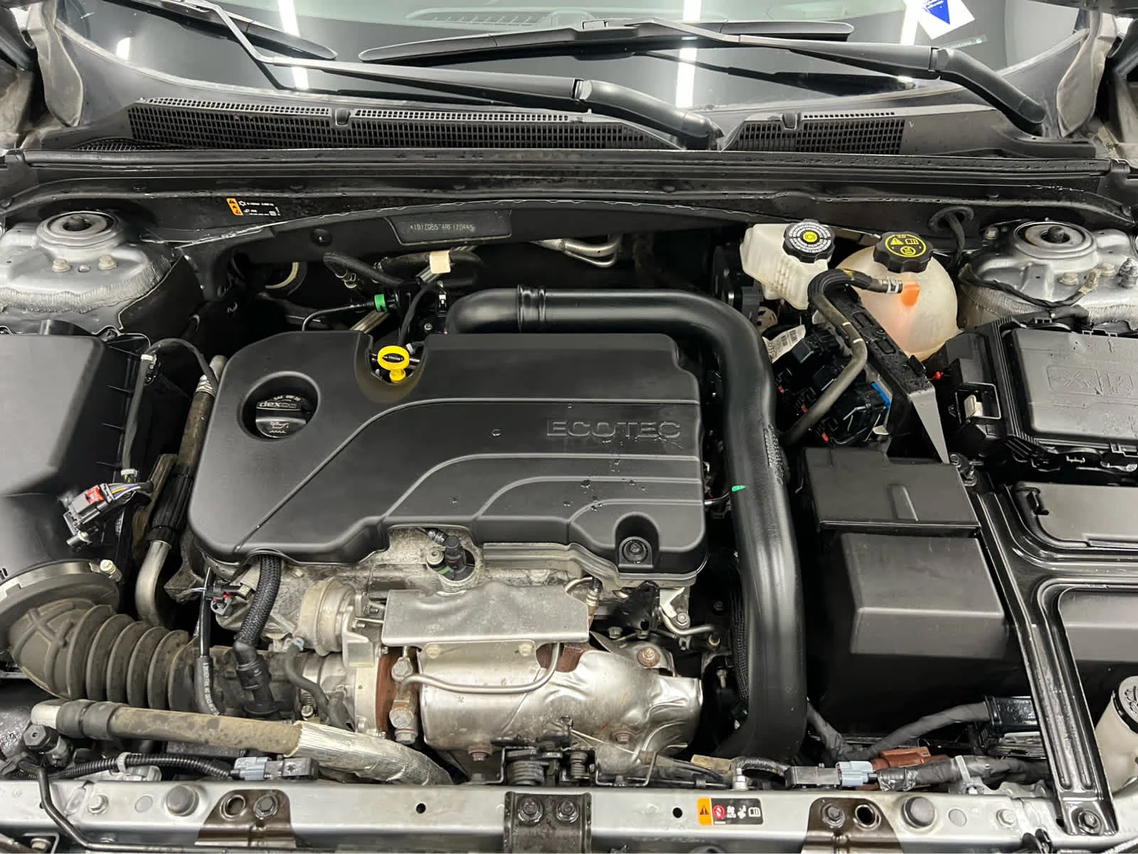 Used 2024 Sterling Gray Metallic Chevrolet LT image 16
