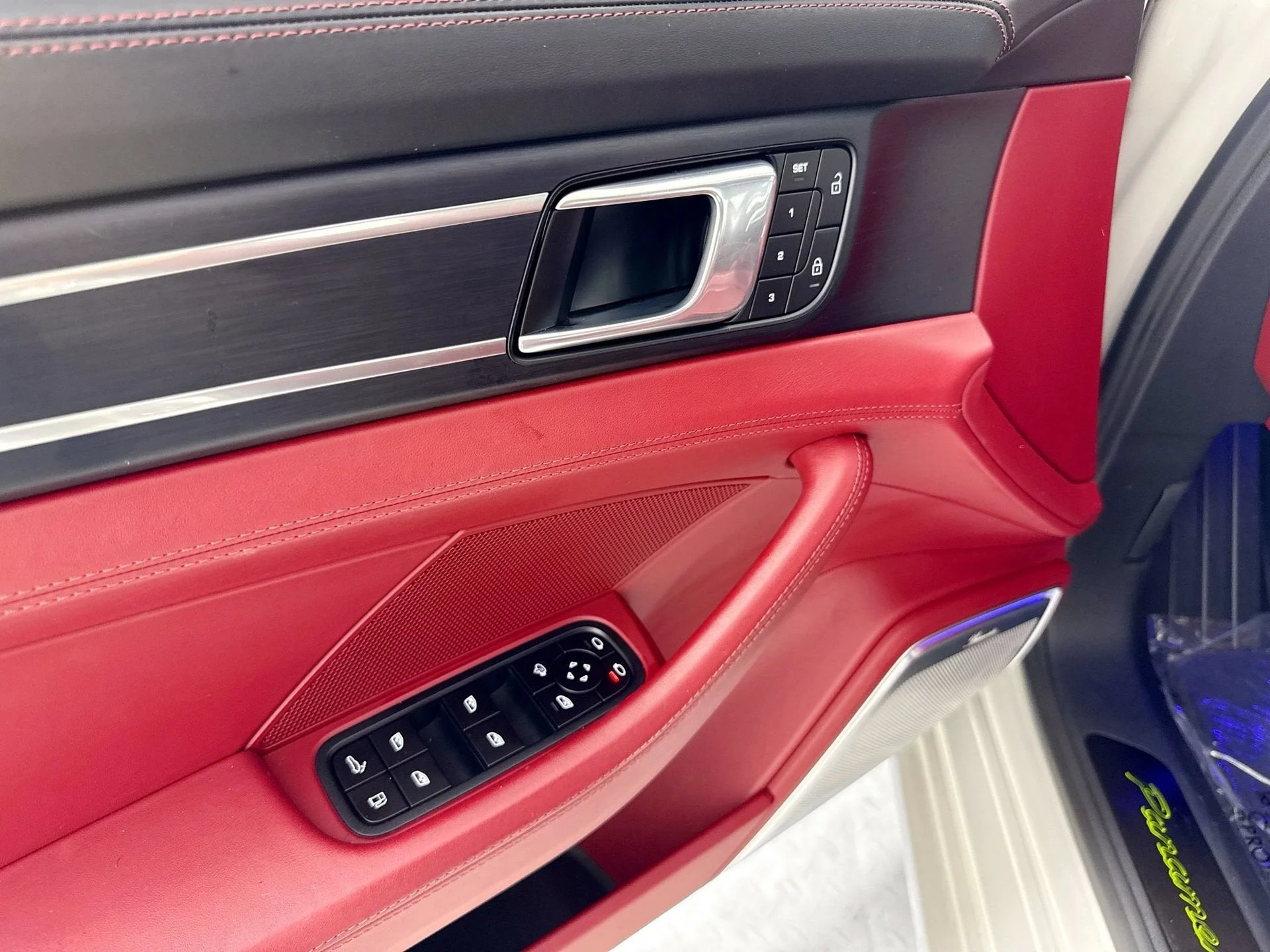 Used 2022 Chalk Porsche Turbo S image 16
