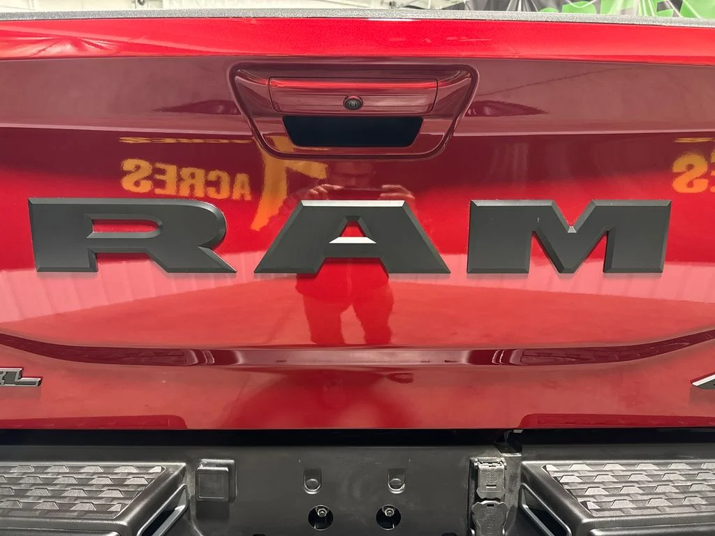 New 2026 Molten Red Pearl-Coat Exterior Paint RAM Rebel image 8
