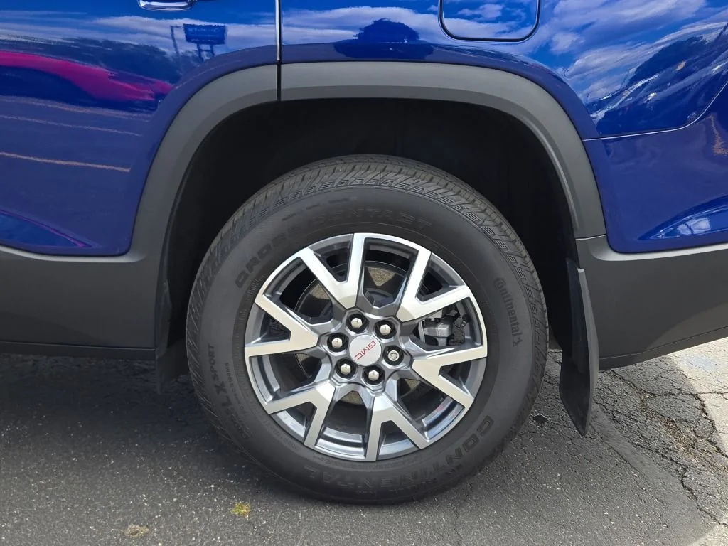 Used 2023 Blue GMC SLT image 16