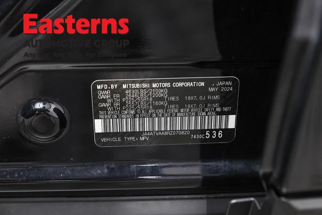 Used 2024 Black Mitsubishi LE image 35