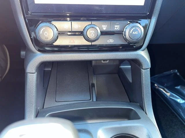 New 2026 Velocity Blue Metallic Ford XLT image 44