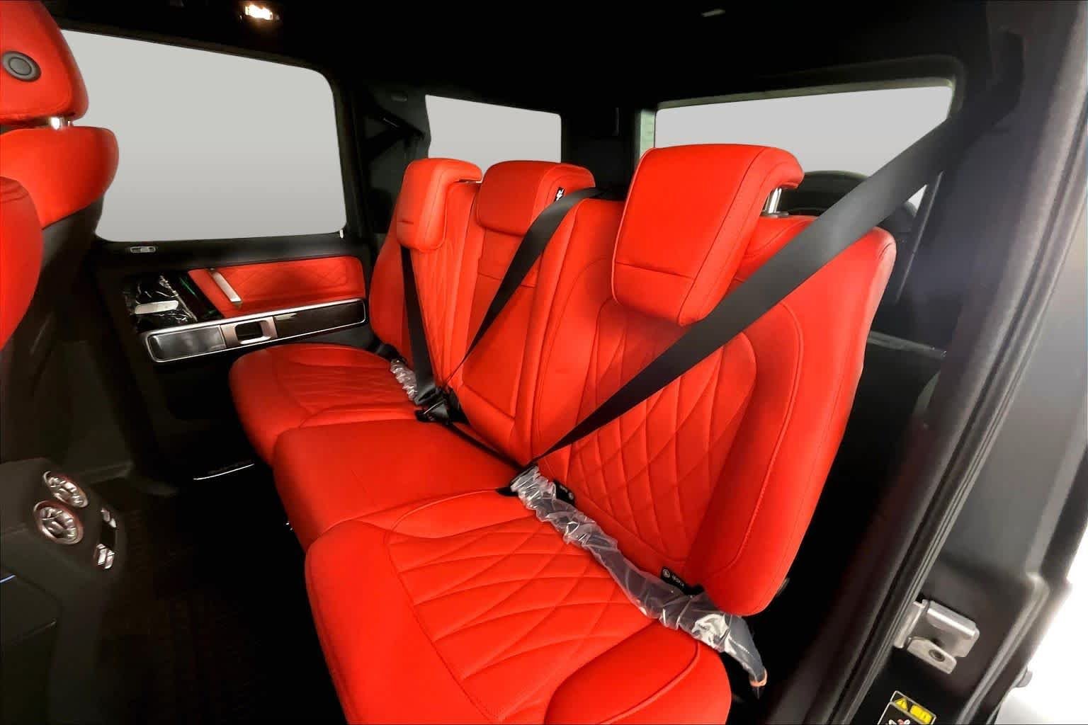 Used 2025 MANUFAKTUR Night Black magno Mercedes-Benz AMG® G 63 image 18