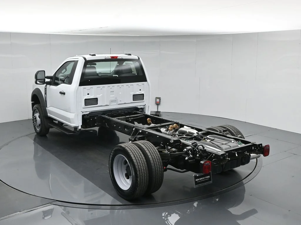 New 2026 White Ford XL image 31