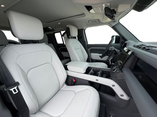 New 2026 Borasco Grey Land Rover X-Dynamic SE image 16