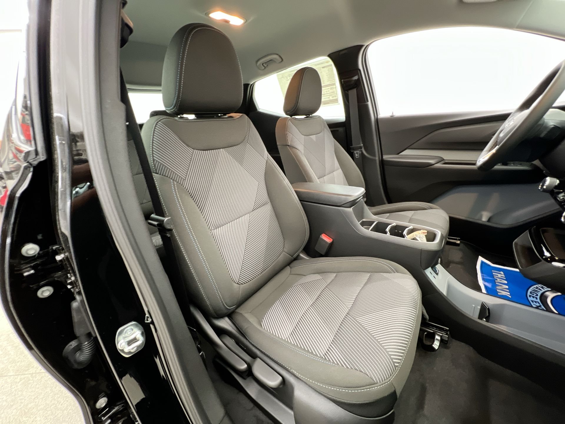 2027 Chevrolet Bolt LT - Photo 81