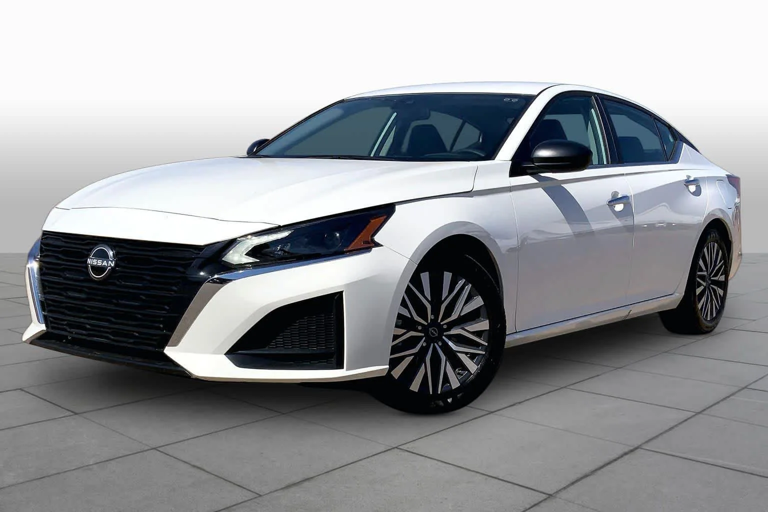 2025 Nissan Altima 2.5 SV's photo