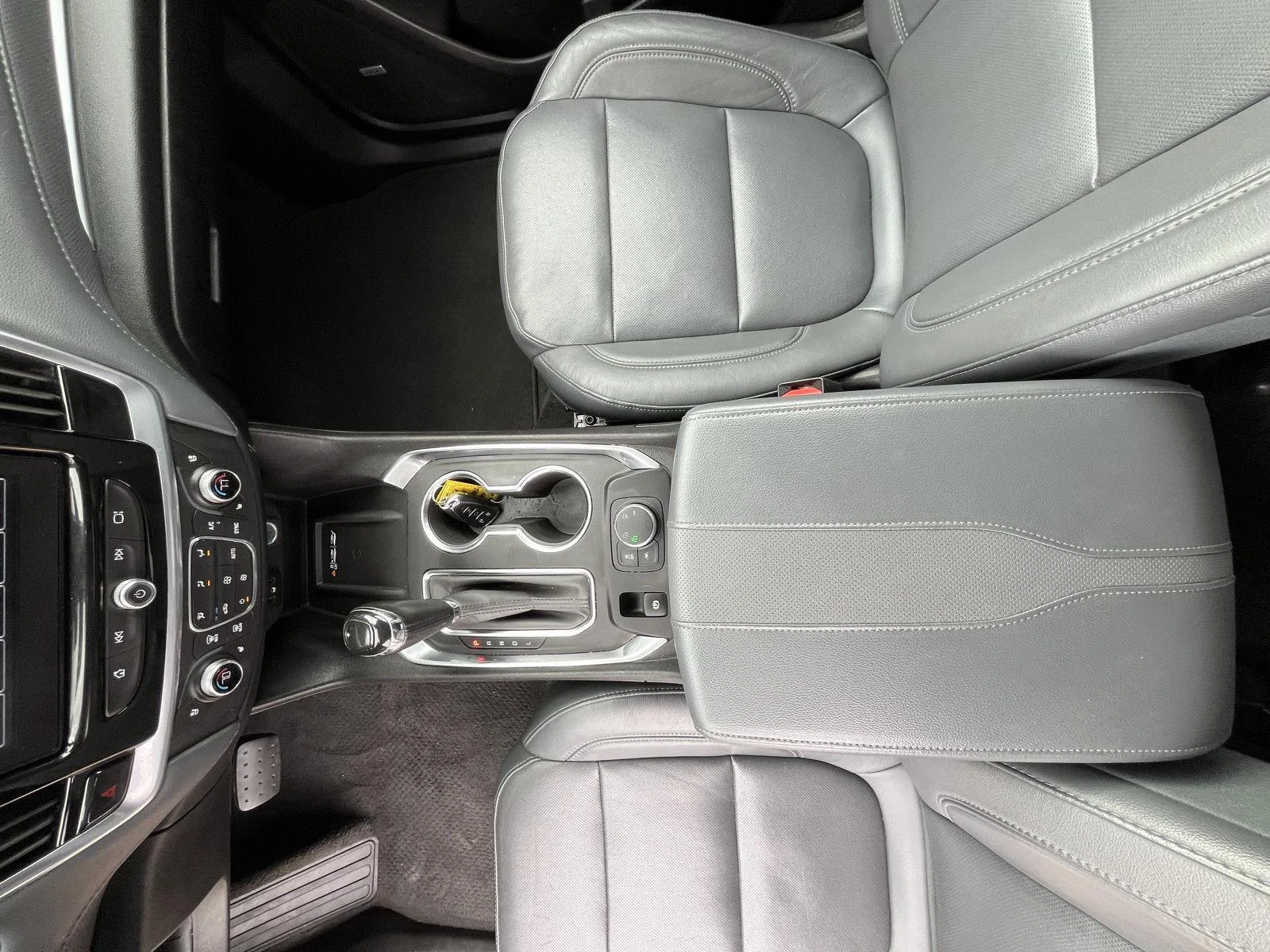 2019 Chevrolet Traverse Premier - Photo 16
