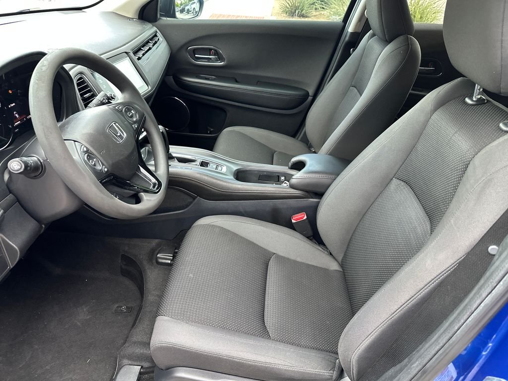 Used 2022  Honda EX image 21
